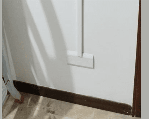 Passaggio da scatola incassata a canaletta esterna, posso farlo.png